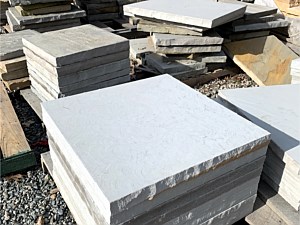 Cap stones